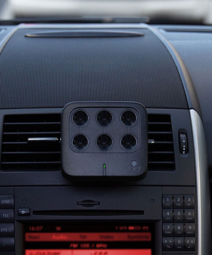 car air purifier ionizer TEQOYA Nomad 