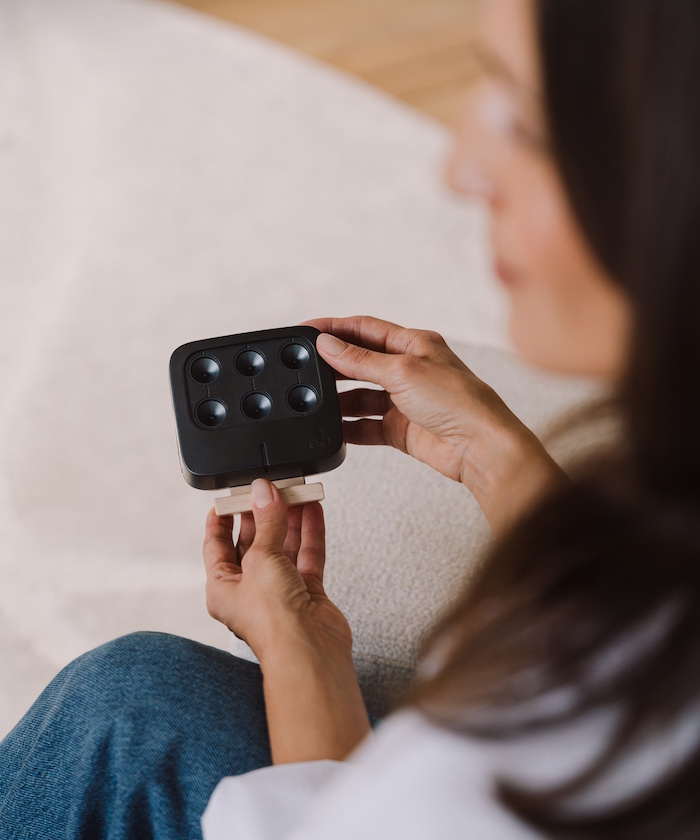 car air purifier ionizer TEQOYA Nomad 