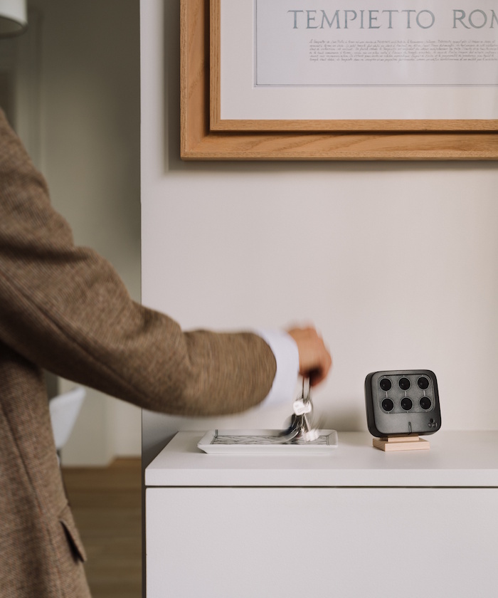 car air purifier ionizer TEQOYA Nomad 